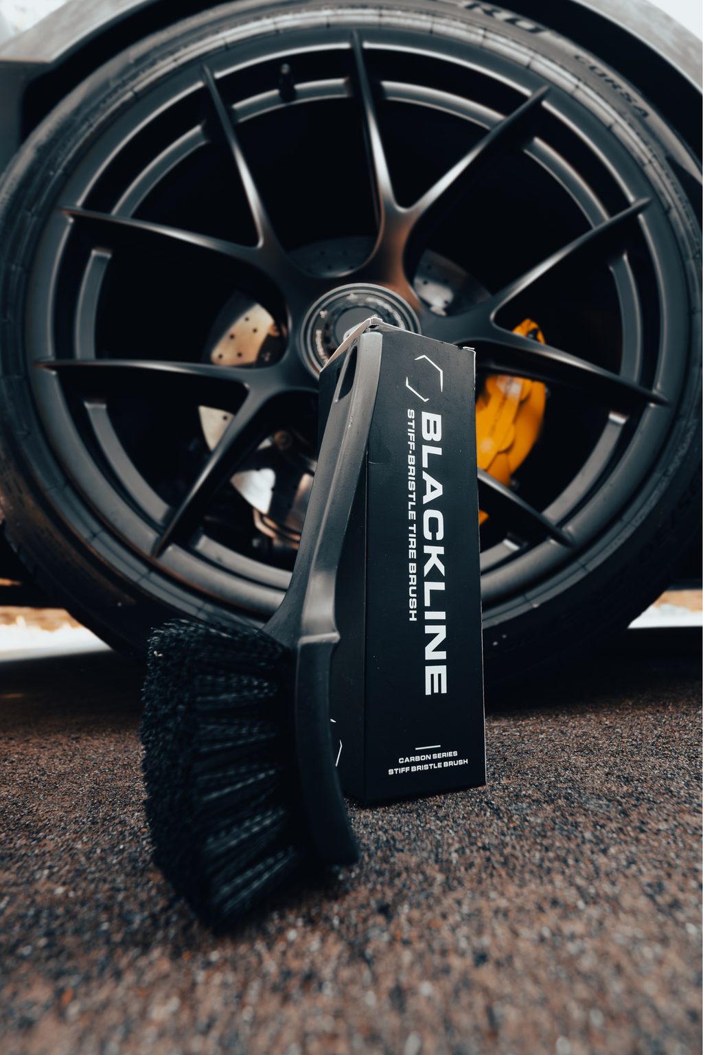 Blackline stiff bristle tire brush, image 2