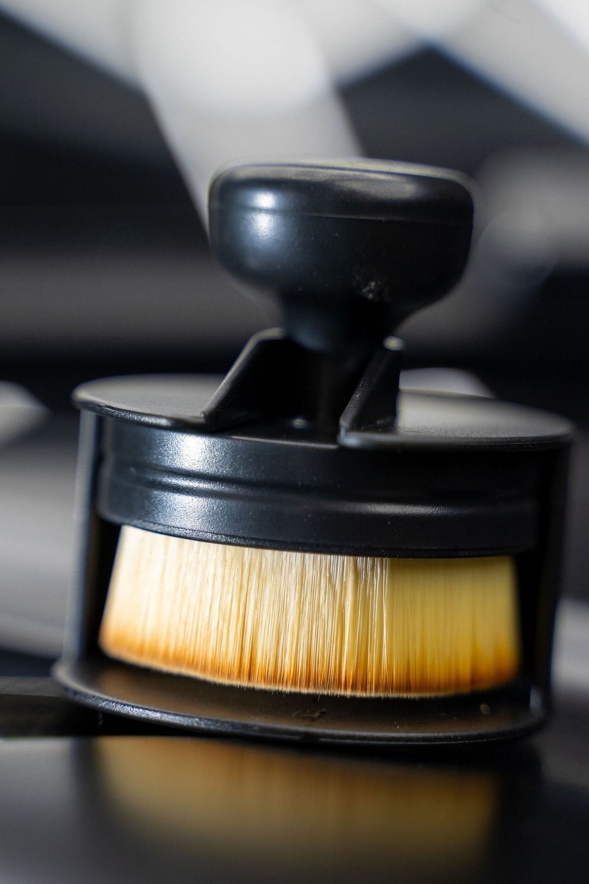 Blackline tire shine applicator brush, image 6