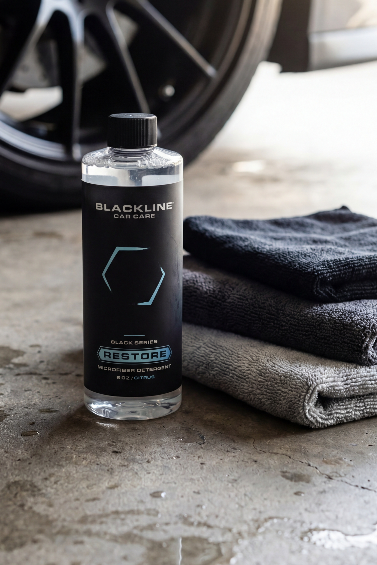 Blackline Restore microfiber detergent, image 3