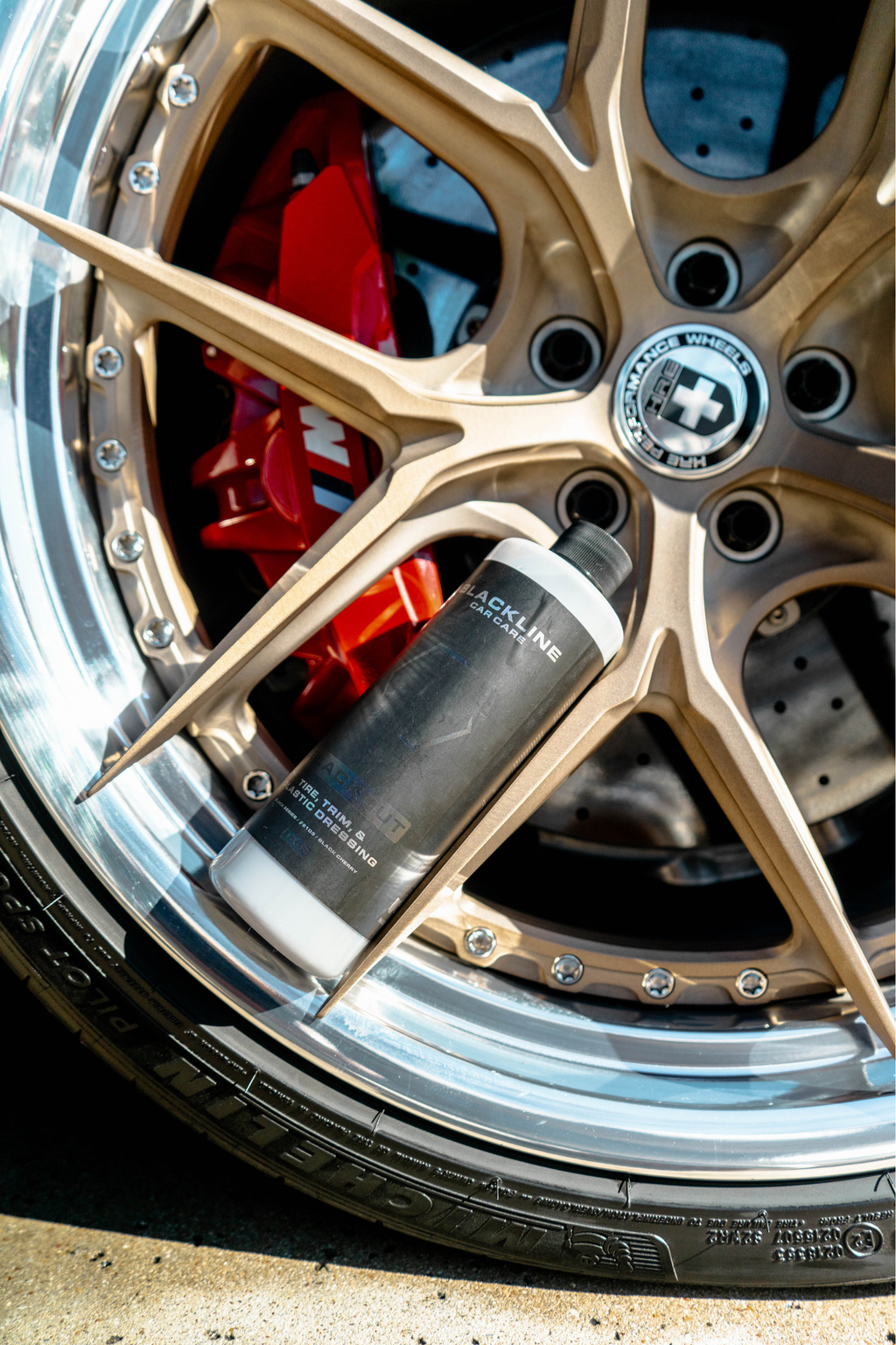 Blackline Blackout trim and tire dressing, image 6