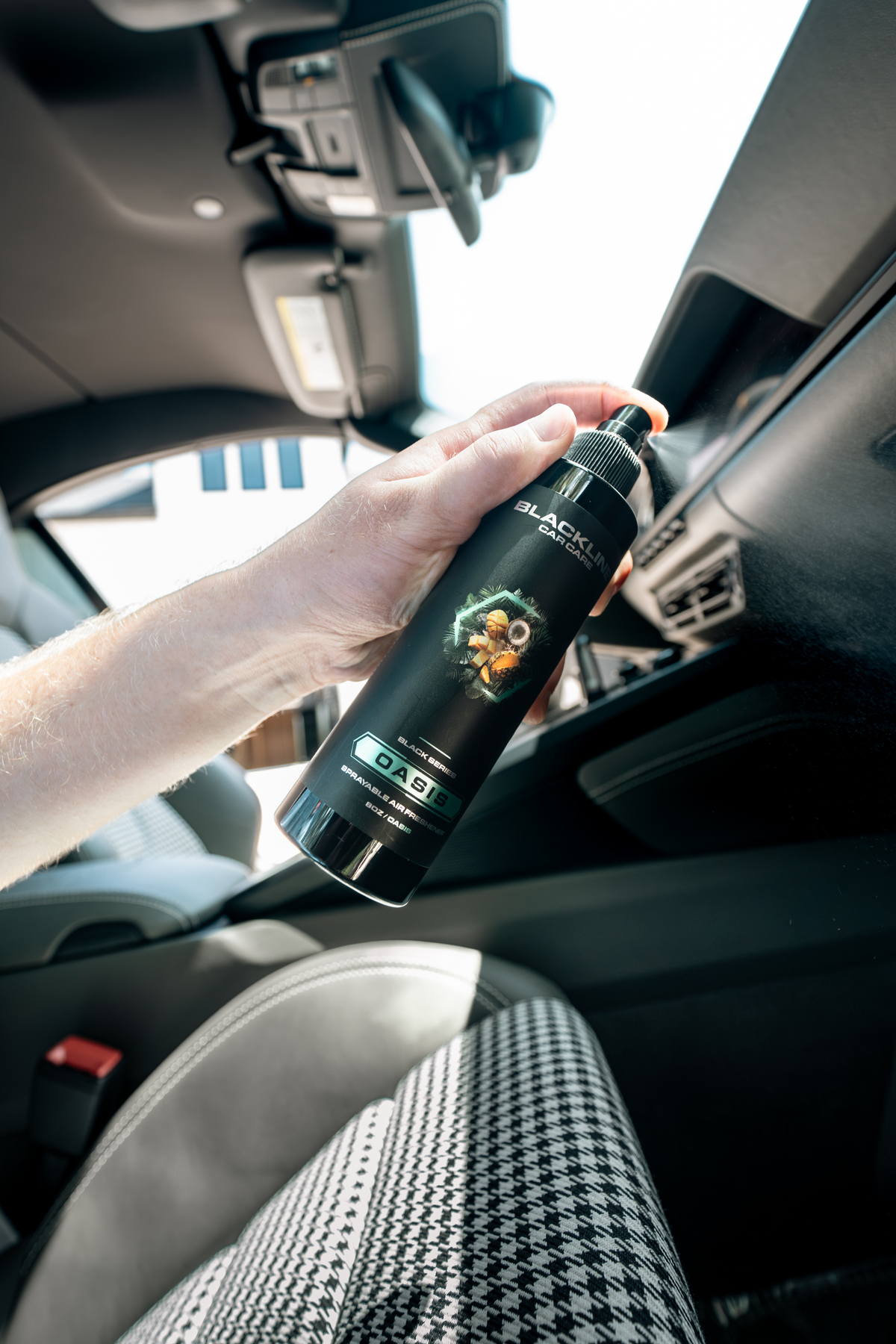 Blackline 8oz air freshener, image 2