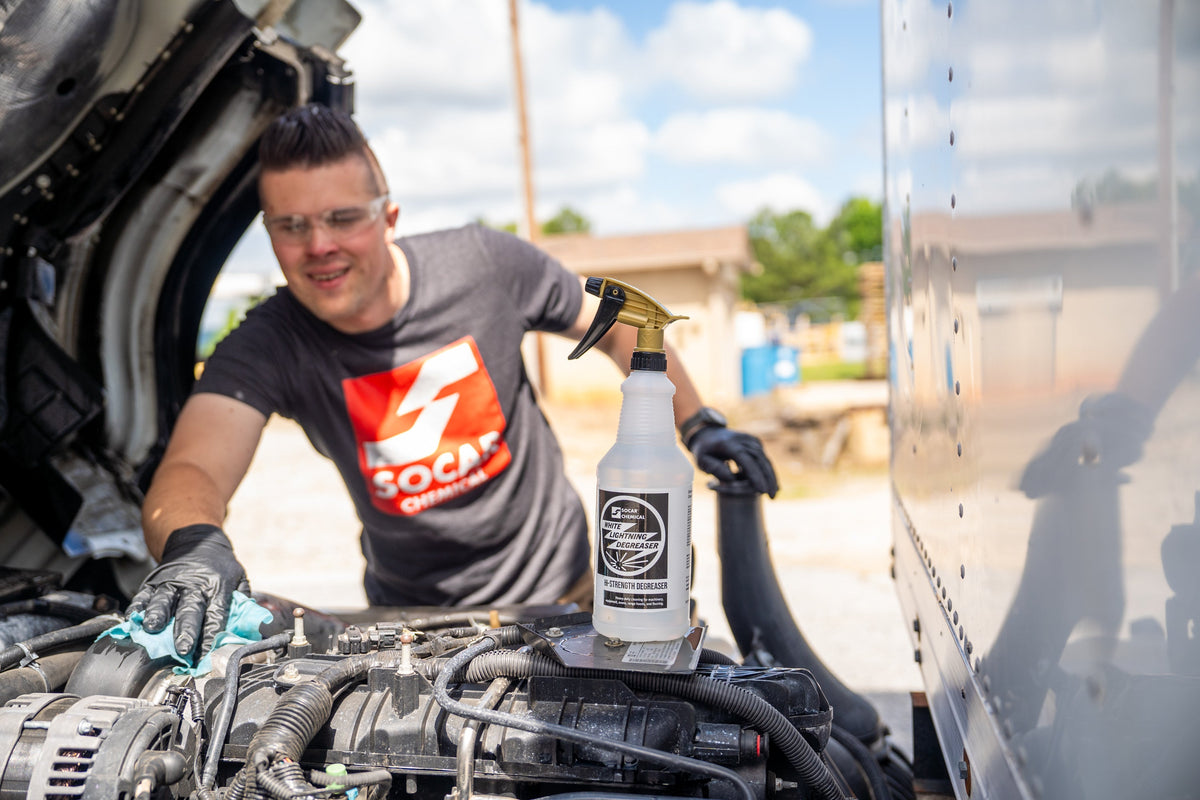 White Lightning industrial degreaser, image 3